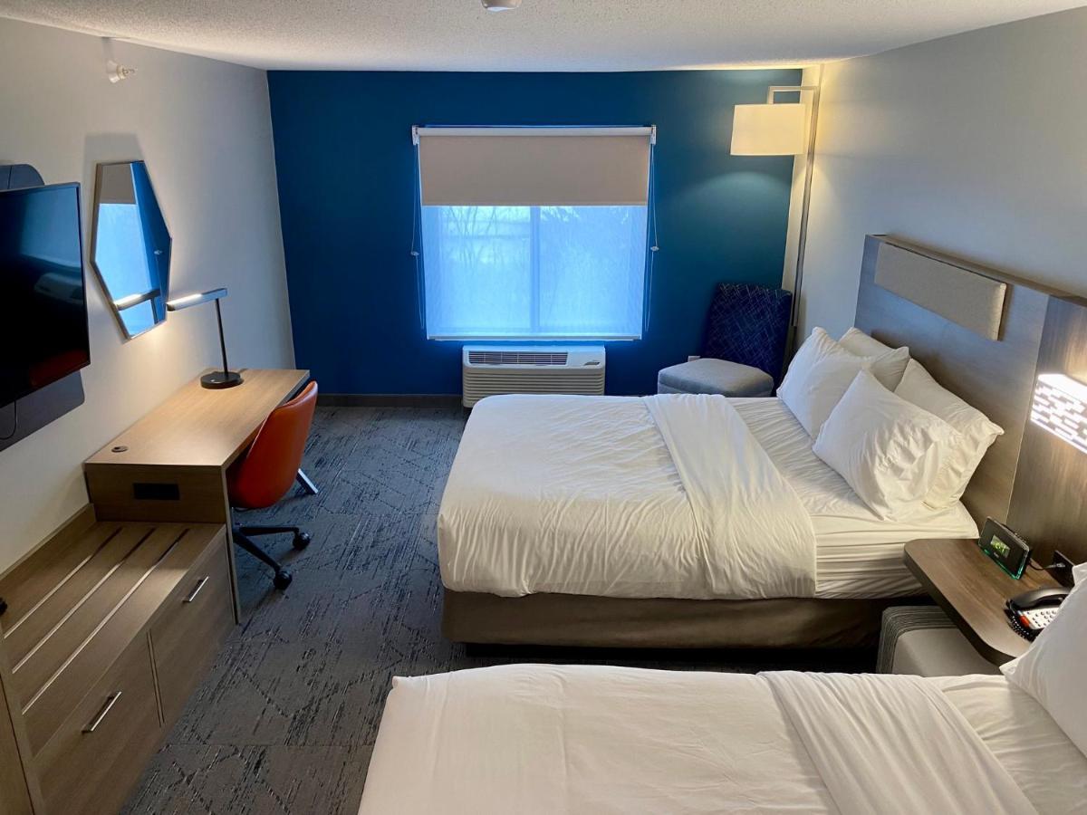 Holiday Inn Express Plymouth By Ihg Eksteriør bilde
