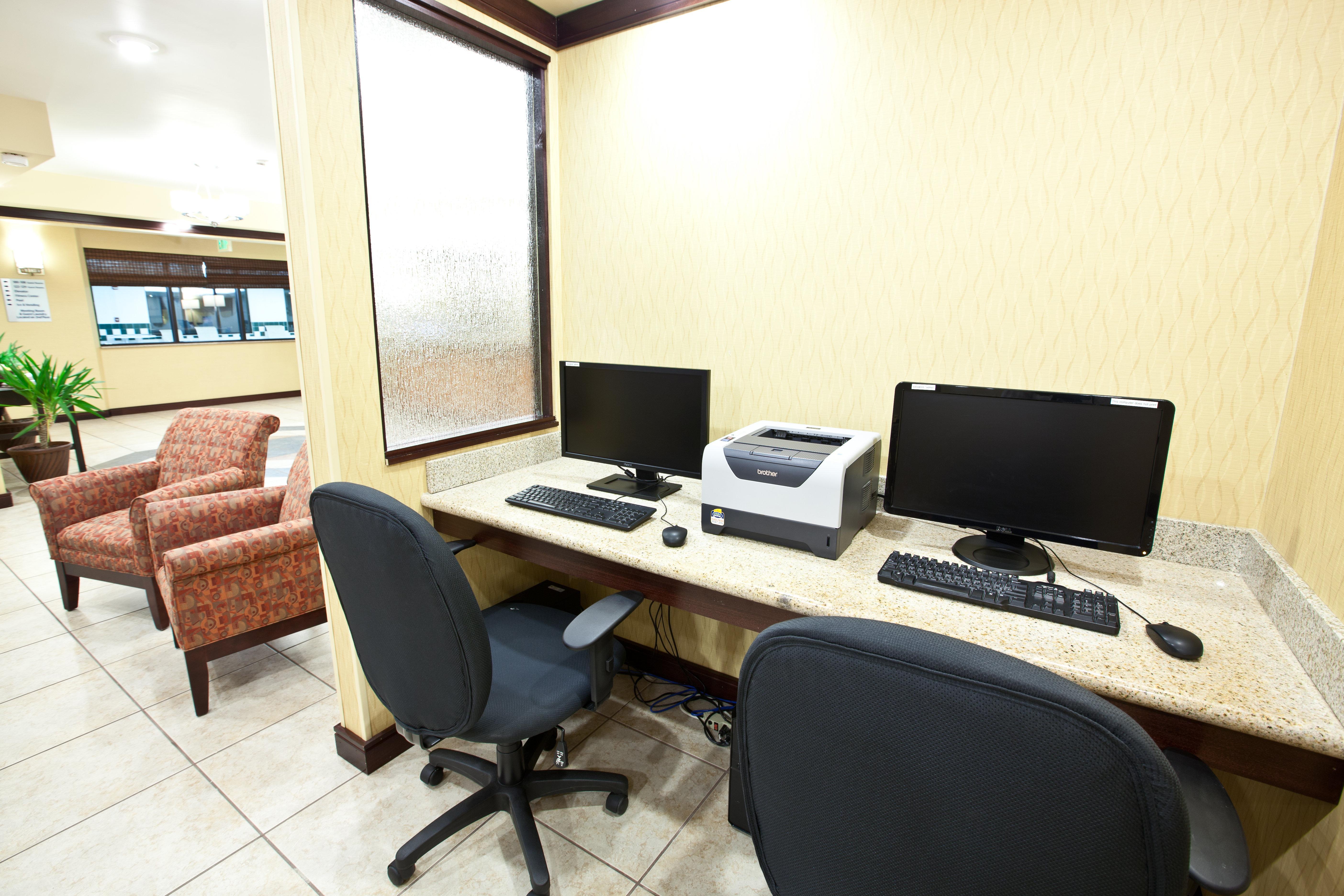 Holiday Inn Express Plymouth By Ihg Eksteriør bilde